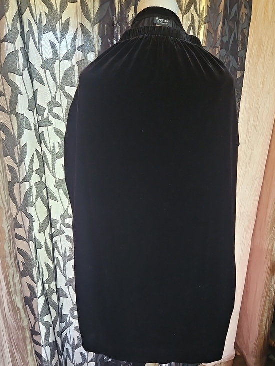 MSK Dresses & Skirts - MSK Women's Black Velvet Skirt